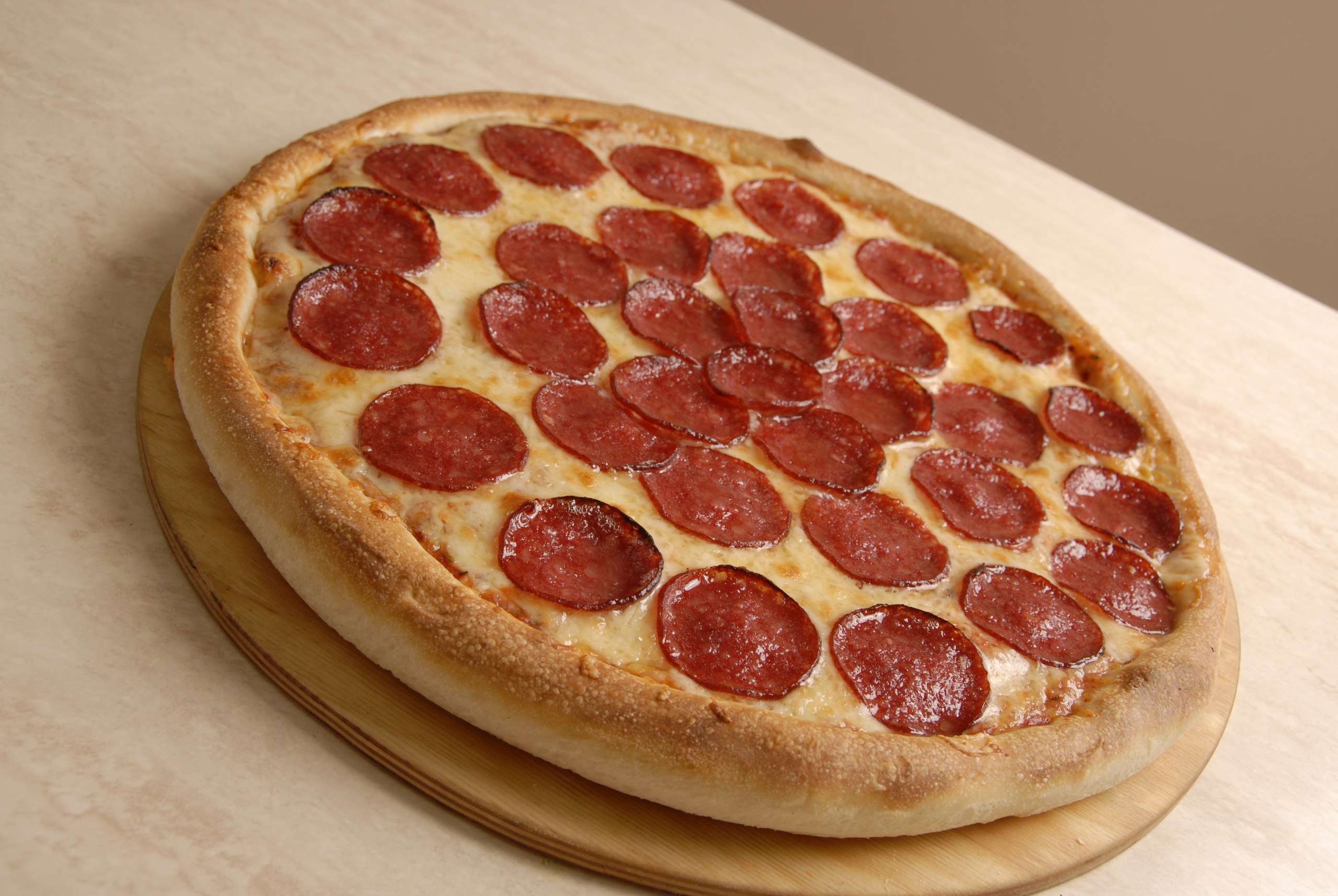какую колбасу положить в пиццу пепперони фото 106