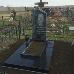 памятник крест на могилу краснодар