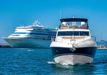 Фото компании ООО Служба аренды яхт  YACHT RENTAL SERVICE. 5