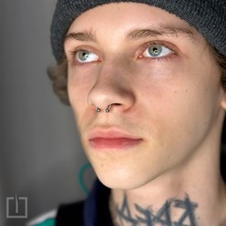 Стильный пирсинг в Калининграде