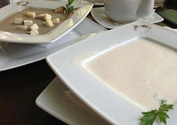 Фото компании  La luna, кафе-бар 1