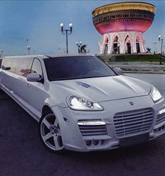 лимузин Порше каенн с панорамной крышей в Казани
