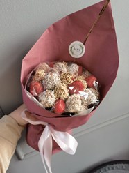 Букет из клубники в шоколаде