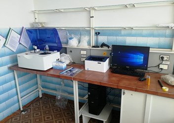Инсталляция биохимического анализатора