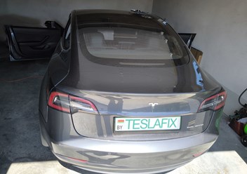 Tesla Model 3  в работе у TeslaFix.by