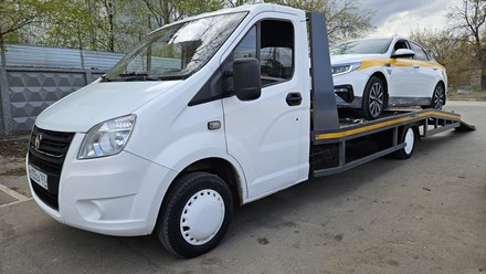 Фото компании ООО Эвакуатор 1