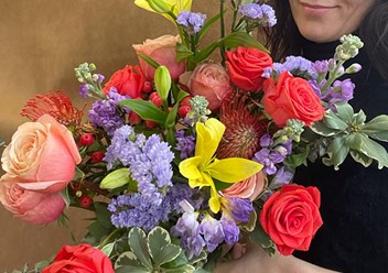 Фото компании  Магазин цветов Склад-Цветы.рф 2