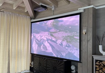 Караоке комплект на основе Evosound Sphere и караоке Evobox Plus.