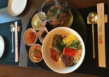 Фото компании  Белый журавль, ресторан корейской кухни 3