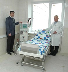 Кравченко Валерий Дмитриевич главный врач БСМП и Богдасарьян Владимир Владимирович на открытии отделения Ангарск