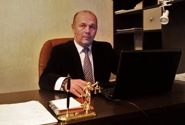 На приеме граждан.