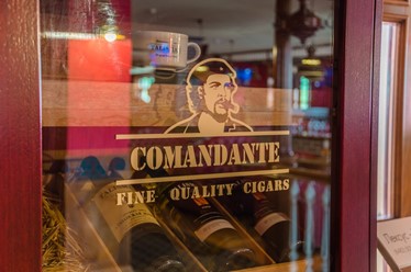 Фото компании  Sterling Pub, ресторан-бар 8