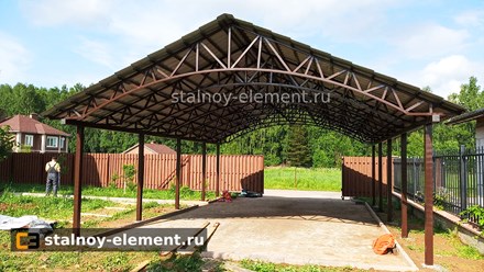 Двухскатный навес с аркой из металлочерепицы. Размеры навеса 7х11 м