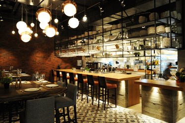 Изготовление мебели для ресторана и бара в стиле лофт