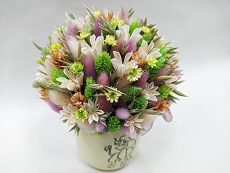 Букет сухоцветов в кружечке