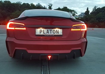 Тюнинг проект Platon для Tesla Model S