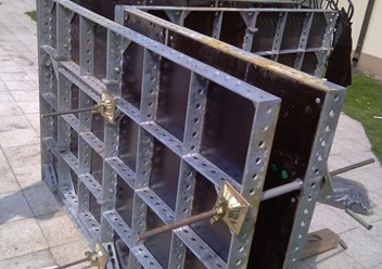 Мелкощитовая опалубка, аренда.