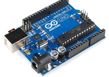 Arduino Uno - https://arduinka.pro/arduino/arduino-uno/