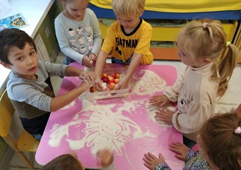 Фото компании  Академия на полянке 4