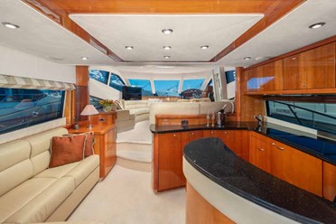 Фото компании ООО Служба аренды яхт  YACHT RENTAL SERVICE. 10