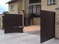 Установка распашных ворот
