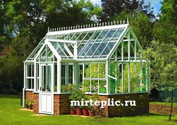 Красивая английская теплица Salisbury Botanik с тамбуром 14 м&#178;