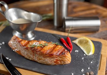 Фото компании  Bar &amp; Grill, ресторан 4