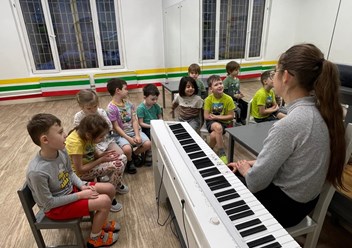Фото компании  Детский центр Клевер 1