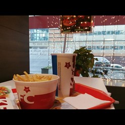 Фото компании  KFC, сеть ресторанов быстрого питания 21