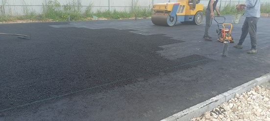 Наша компания выполняет асфальтирование в Домодедово и 8 микрорайонов, а так же сельские административные округи : Авиационный, Барыбино, Белые Столбы, Востряково, Западный, Северный, Центральный и ..