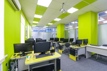 Фото компании АНО ДПО «Компьютерная Академия ШАГ» 8