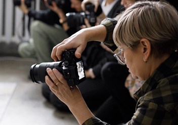 Практика. Студийная съемка.
Фотошкола в Челябинске