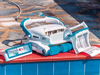 Робот водный пылесос для бассейна Hexagone Monte Carlo (Франция). Всасывающая помпа: 16,5 м3/ч (85W), управление: автомат/ручное, гироскоп, ширина: 30 см, длина кабеля: 23 м, емкость всасывания: 2 кг.