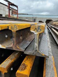 Рельсы Р65 I группы годности, вертикальный износ до 1мм.