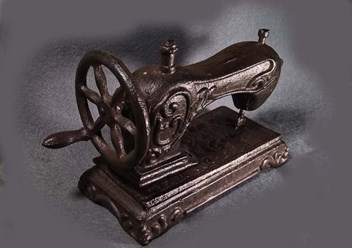 сувенирная швейная машинка