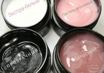 Акриловая паста
- укрепляет и выравнивает тонкие и ломкие ногти;
- густая консистенция.