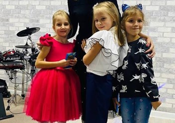 Фото компании ООО Музыкальная школа ГИТАРИН 3