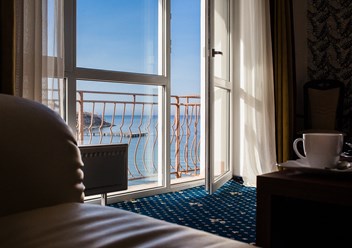 Вид на море из номера отеля