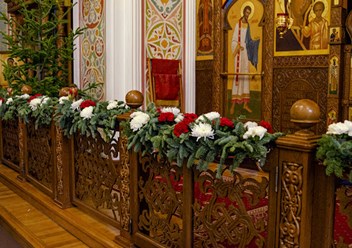 Украшение храма