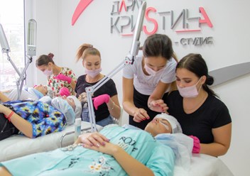 Фото компании  Школа-студия оформления взгляда Кристины Дарат 3