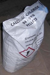 Кальций хлористый по цене 32р/кг
Используется в различных отраслях народного хозяйства и промышленности, причем в большинстве случаев применение хлористого кальция обусловлено несколькими свойствами,