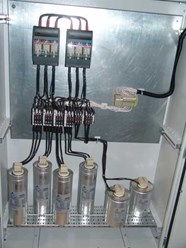 Конденсаторная установки компенсации реактивной мощности серии УКРМ, с автоматическим регулированием мощности, классом напряжения 1 кВ