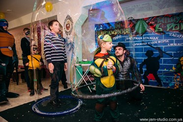 Ninja Turtles party (Вечеринка &quot;Черепашки-ниндзя&quot;)
Шоу мыльных пузырей. 
Больше фото: http://jam-studio.com.ua/vecherinka-cherepashek-nindzja