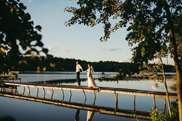 свадьба на озере