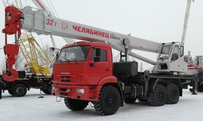 КС-55733-26 КамАЗ-43118 6х6 32 тонн длина стрелы 26,7 м.