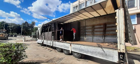 Разгрузка фуры Гомель
