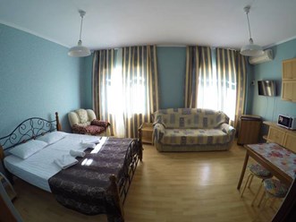 Полулюкс 2-х местный с кухней