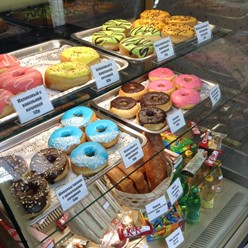 Фото компании  Denver Donuts, кофейня 11