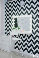 Интерьер студии DAILY NAILS