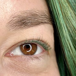 Фото компании  Добрый бровист 18